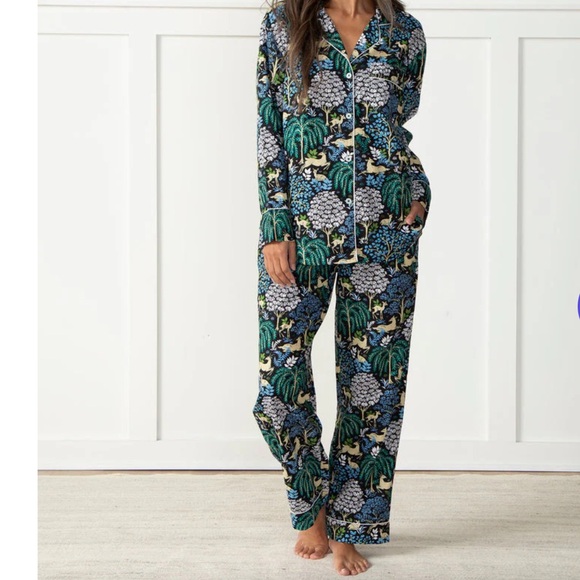 NWT Printfresh Pajamas - Dashing Deer - Size 2X - Picture 2 of 7